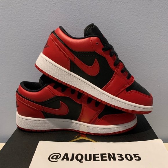 Air Jordan 1 Low GS 606 - Picture 2 of 5